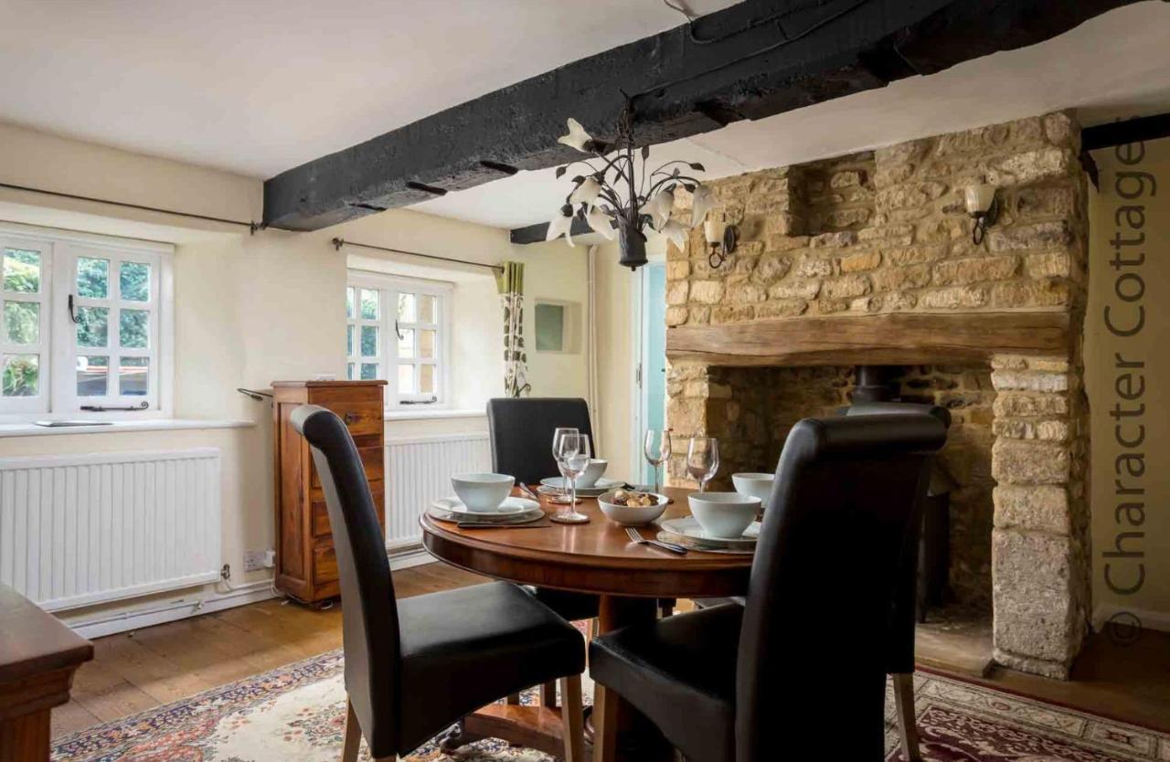 Court Hayes Villa Cheltenham Eksteriør billede